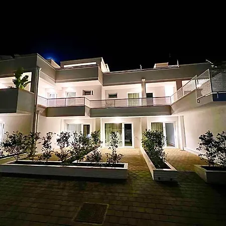 Adagio By Blu Vacanze Appart hôtel 4*